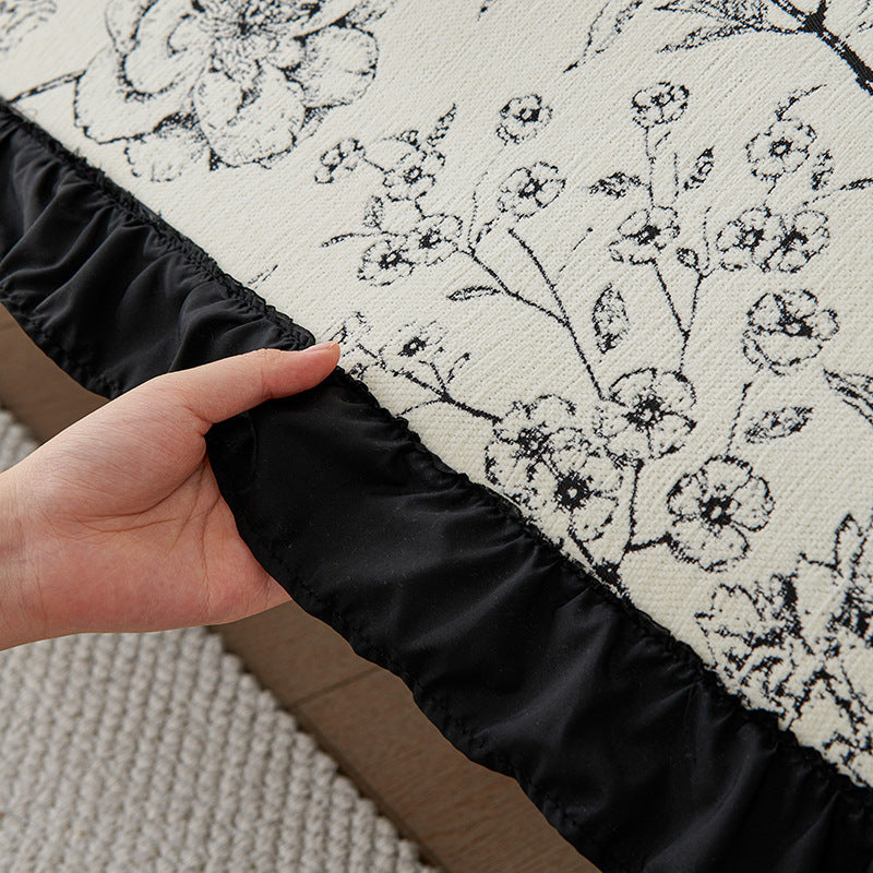 French Retro Sofa Cushion Four Seasons Universal Non-slip Chenille Cushion